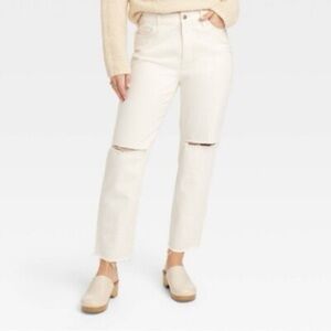 Universal Thread Women's Off-White Straight Leg Jeans Size 8 Reg